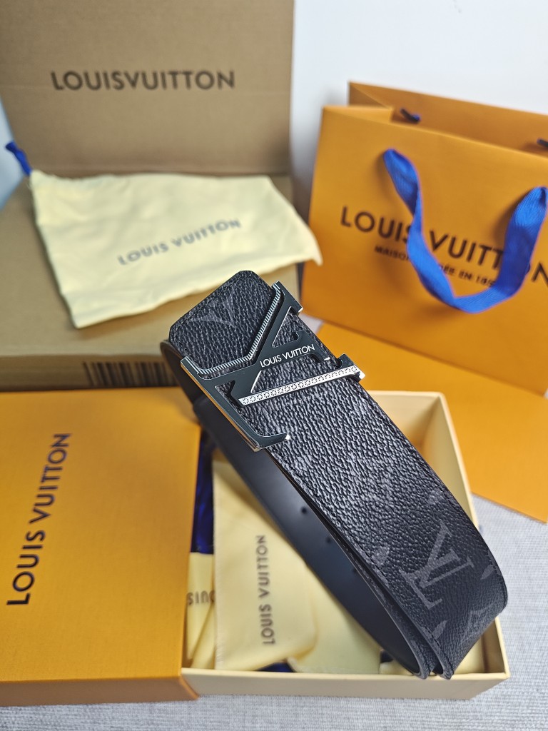 Louis Vuitton Belts